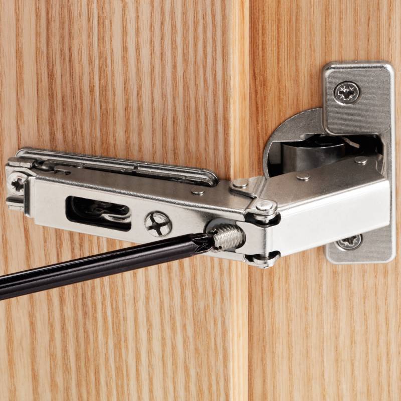 Salice-Hinge-for-corner-cabinets_02__PREVIEW